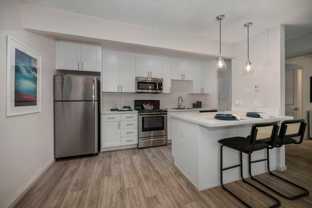 920 Cranbrook Ct - Photo 1 of 1