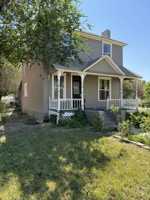 featured image of 464 Grand Ave