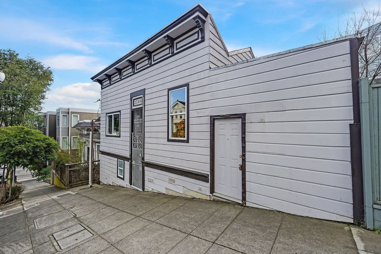 3589 21st Street #A - Photo 2 of 13