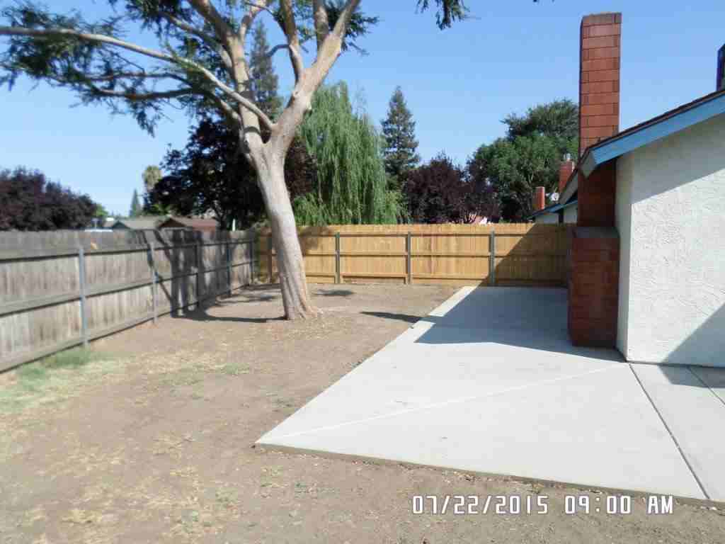 2429 S Meadowbrook Ct - Photo 4 of 17