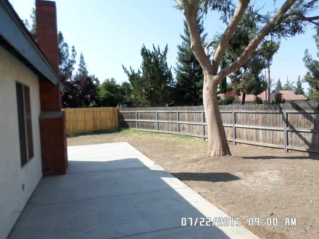 2429 S Meadowbrook Ct - Photo 5 of 17