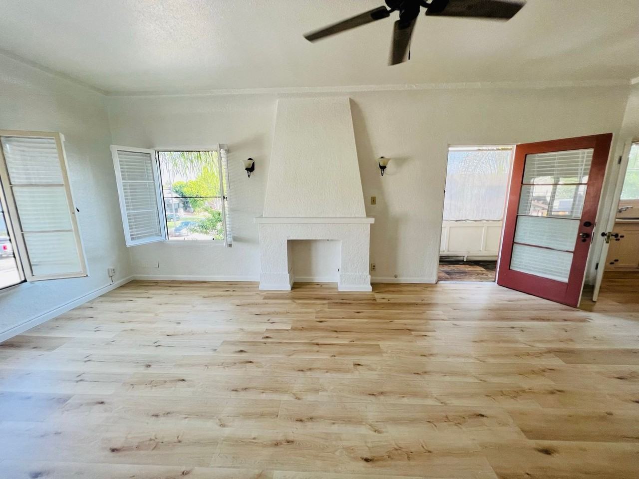 DBMOLINO - Photo 2 of 29