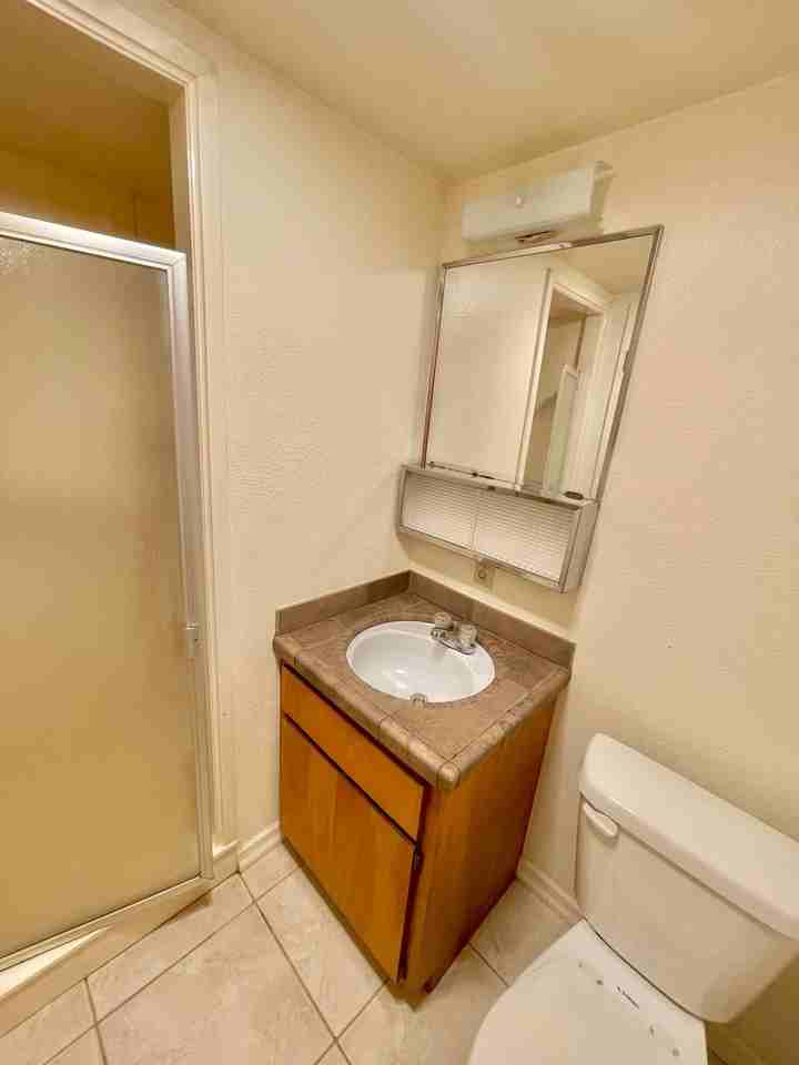 235-5c - 475 N. Main St. #1-5 - Photo 6 of 14