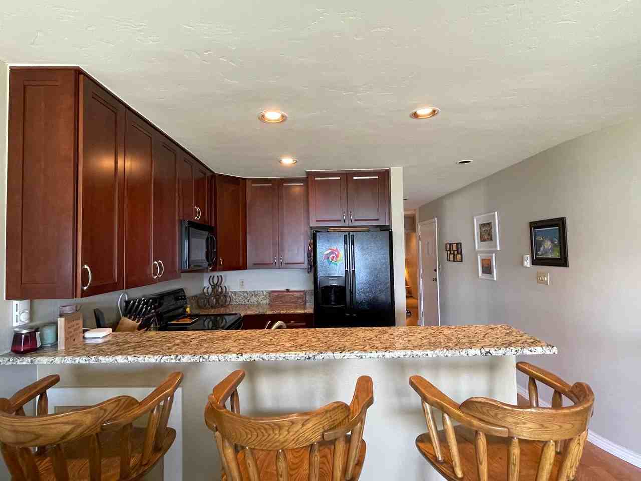 311 La Bonte Street - Photo 4 of 15