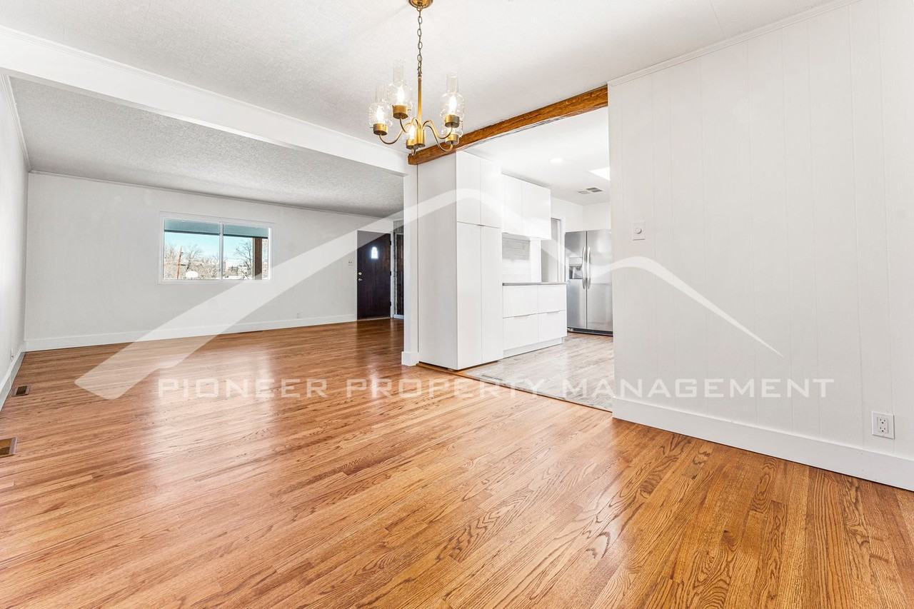 10420 W 13th Pl - Photo 6 of 24