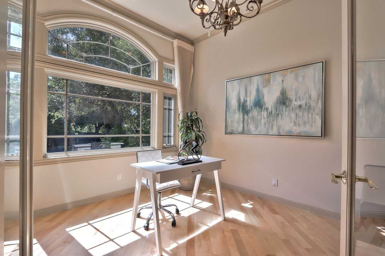 14361 Paul Ave - Photo 4 of 30