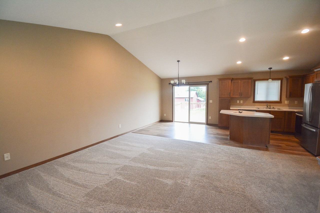 6934 Clarkia Dr Nw - Photo 2 of 15