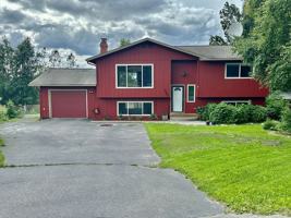 featured image of 10840 Delta Cir