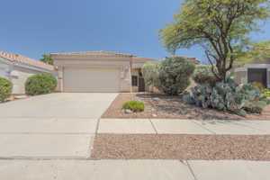 featured image of 2380 N Creek Vista Dr