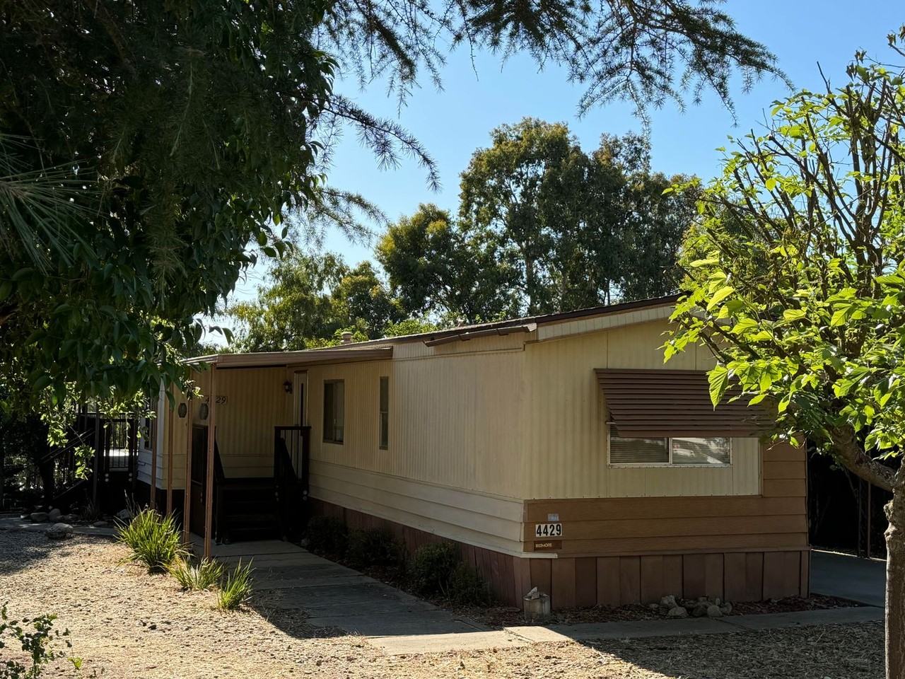 4429 Cascade Way - Photo 2 of 7