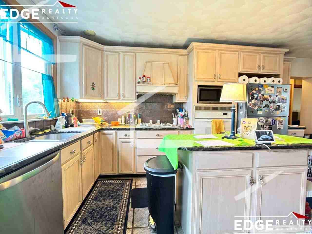 27 Claymoss Rd - Photo 5 of 5