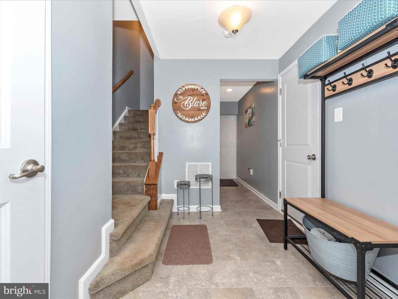 76 Norwood Dr - Photo 3 of 24