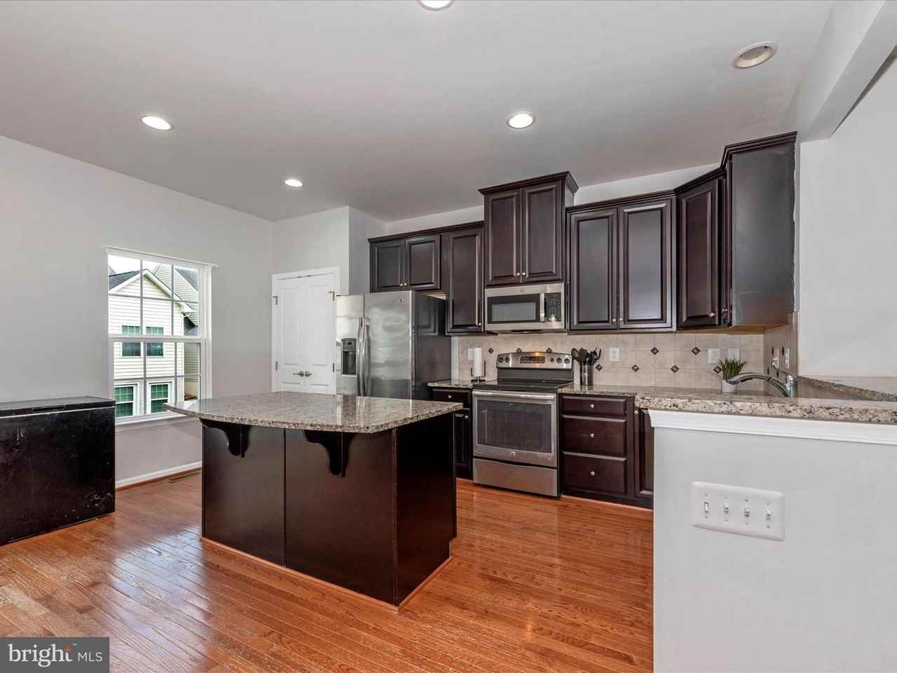 76 Norwood Dr - Photo 6 of 24