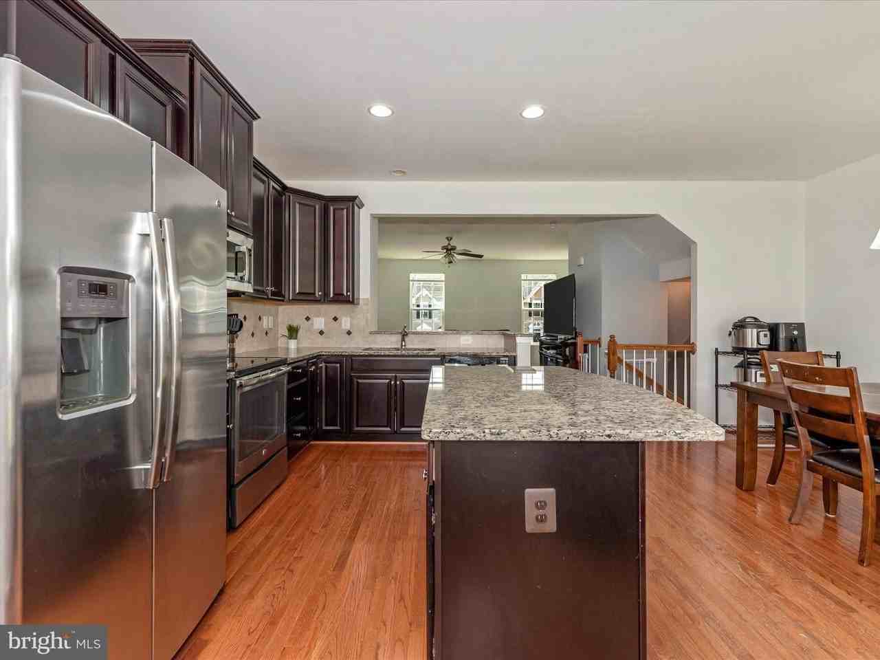 76 Norwood Dr - Photo 7 of 24