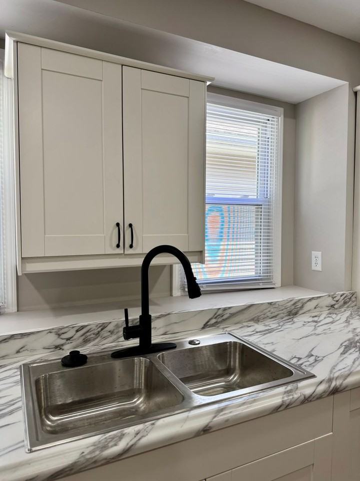 1457 S 21st St - Photo 5 of 16