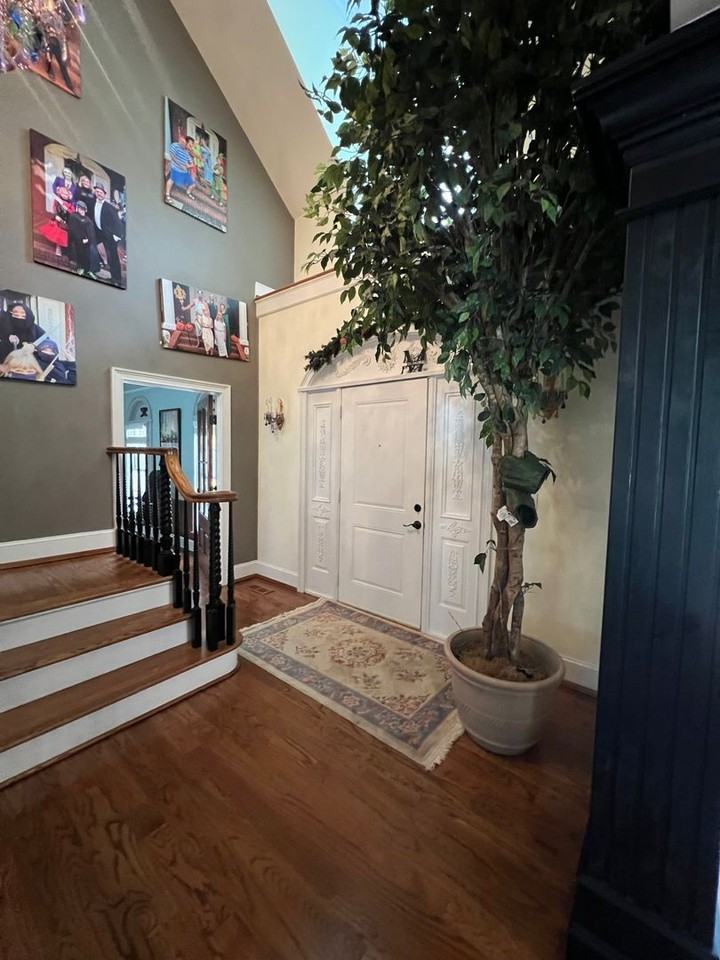 119 Willow Cove Rd - Photo 2 of 40