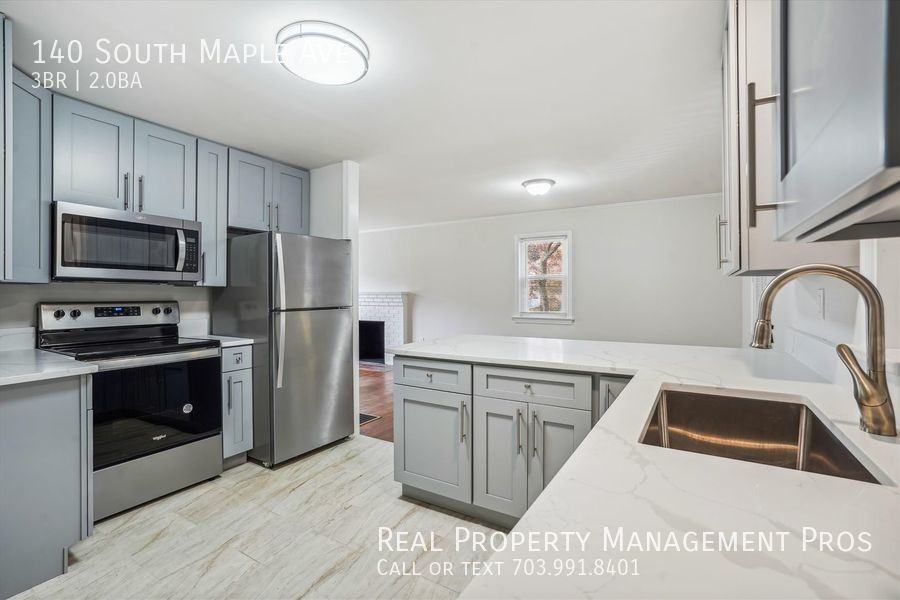 140 S Maple Ave - Photo 3 of 19