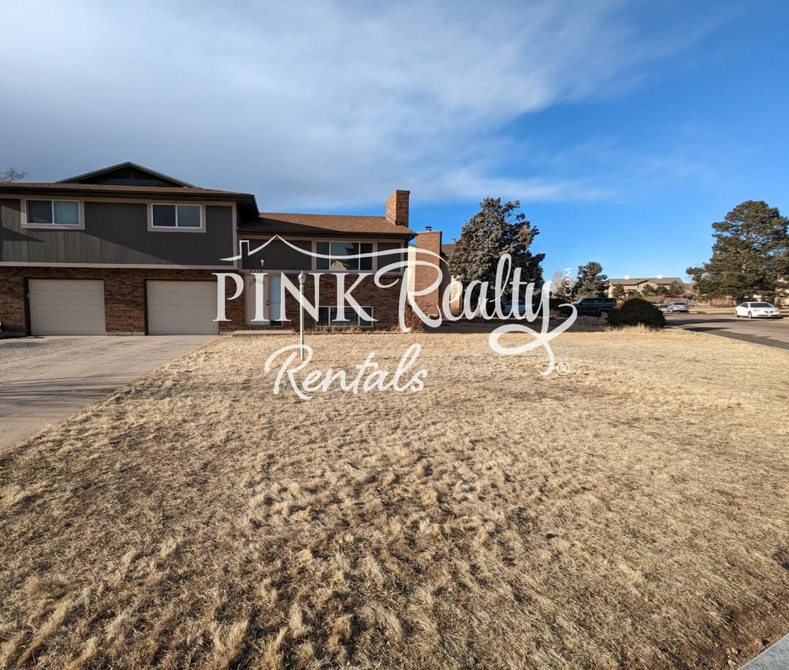 6716 Palace Dr - Photo 2 of 30