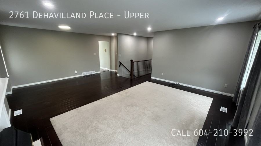 2761 Dehavilland Pl - Photo 3 of 10