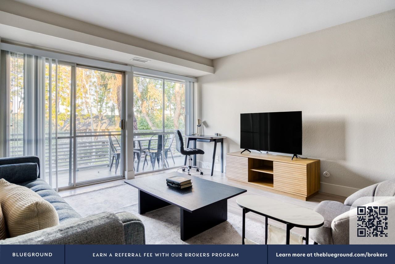 745 South Bernardo Avenue - Photo 5 of 102