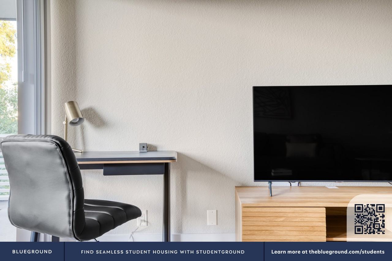 745 South Bernardo Avenue - Photo 7 of 102