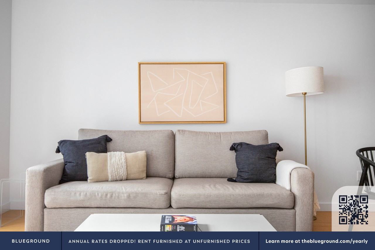 171 Suffolk Street - Photo 3 of 43