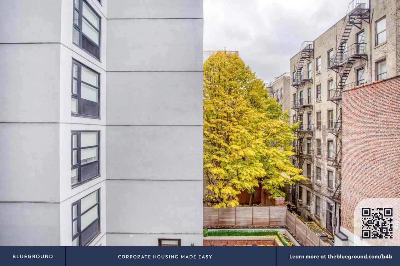 171 Suffolk Street - Photo 5 of 43