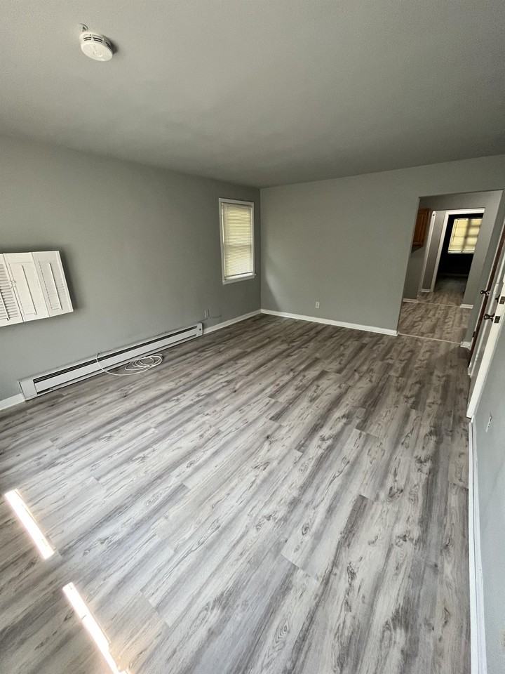 115 Laclede Ave - Photo 2 of 8