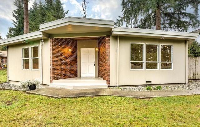 12727 Waltham Dr - Photo 2 of 20