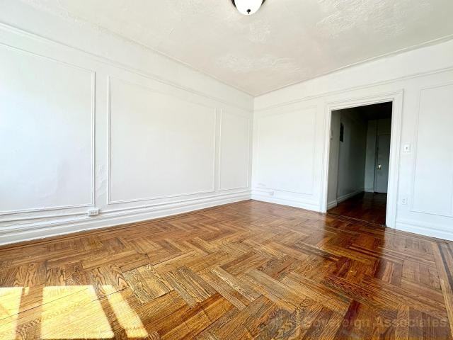 4459 Matilda Ave - Photo 2 of 6