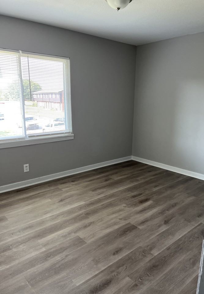 1962 N 1st St - Photo 3 of 10