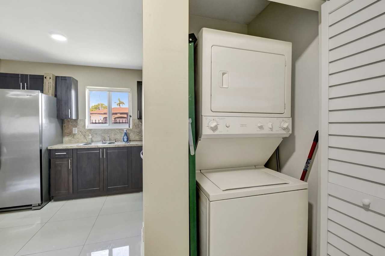 Nw 64th St - Photo 7 of 13