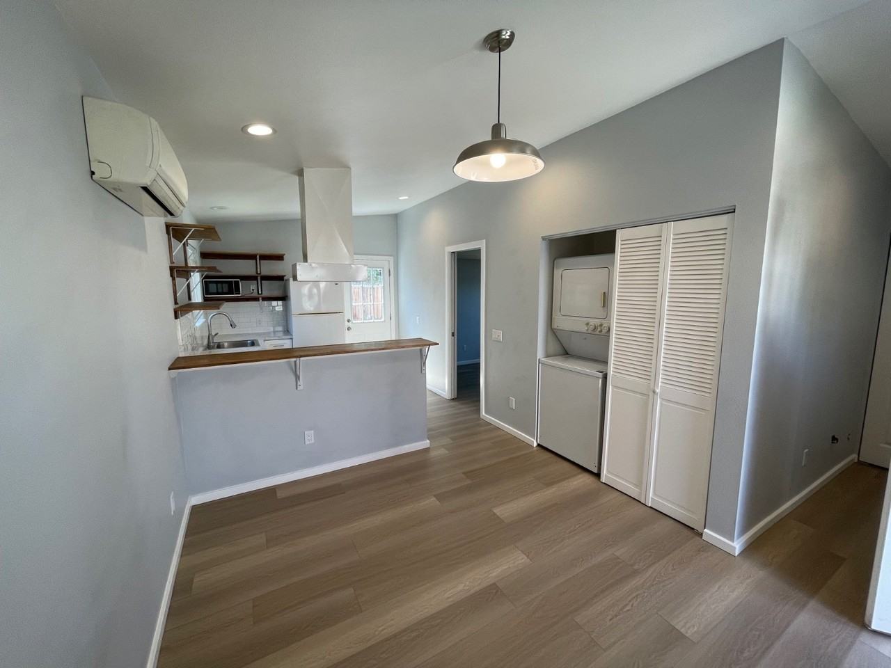 6358 Raylene Ct - Photo 6 of 13