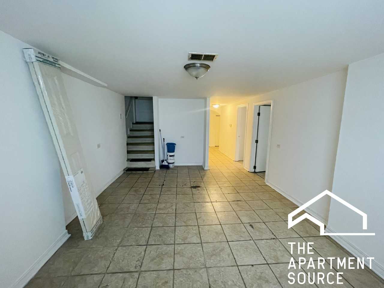 5214 W Crystal St #1 - Photo 5 of 19