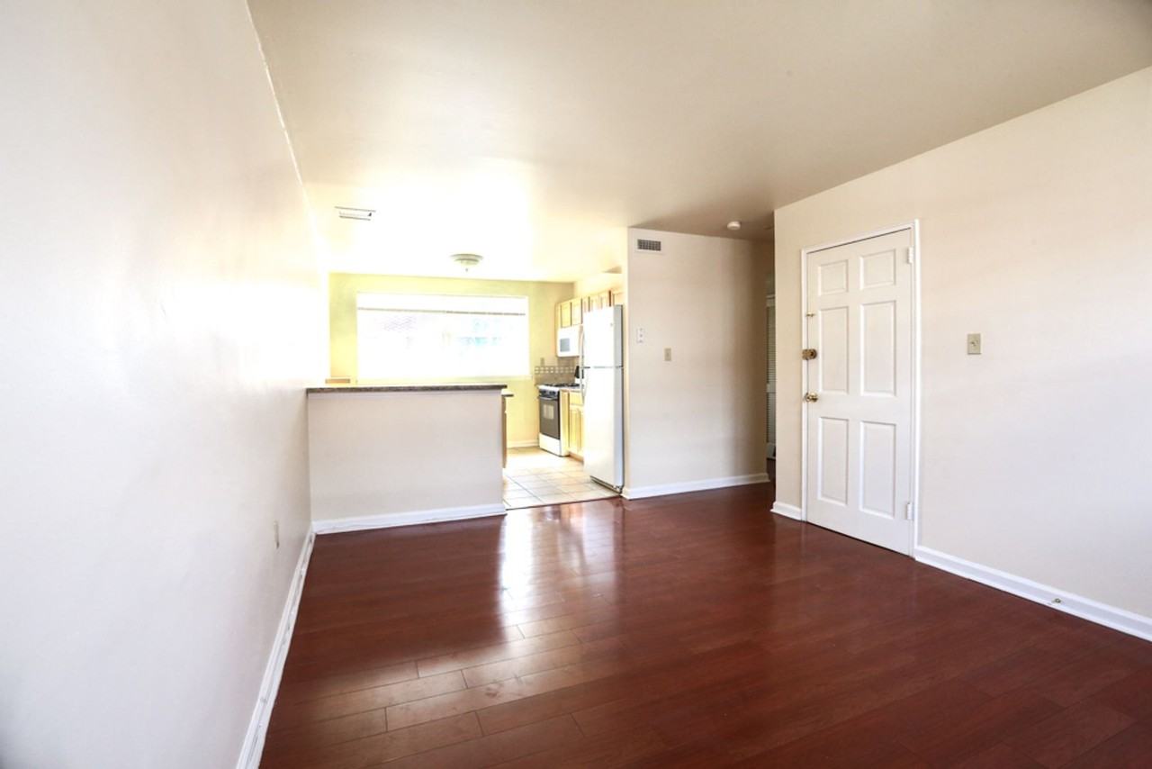 Wyndmoor Arms - Photo 3 of 18