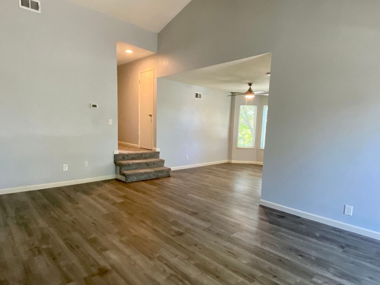 3130 Kenland Dr - Photo 2 of 8