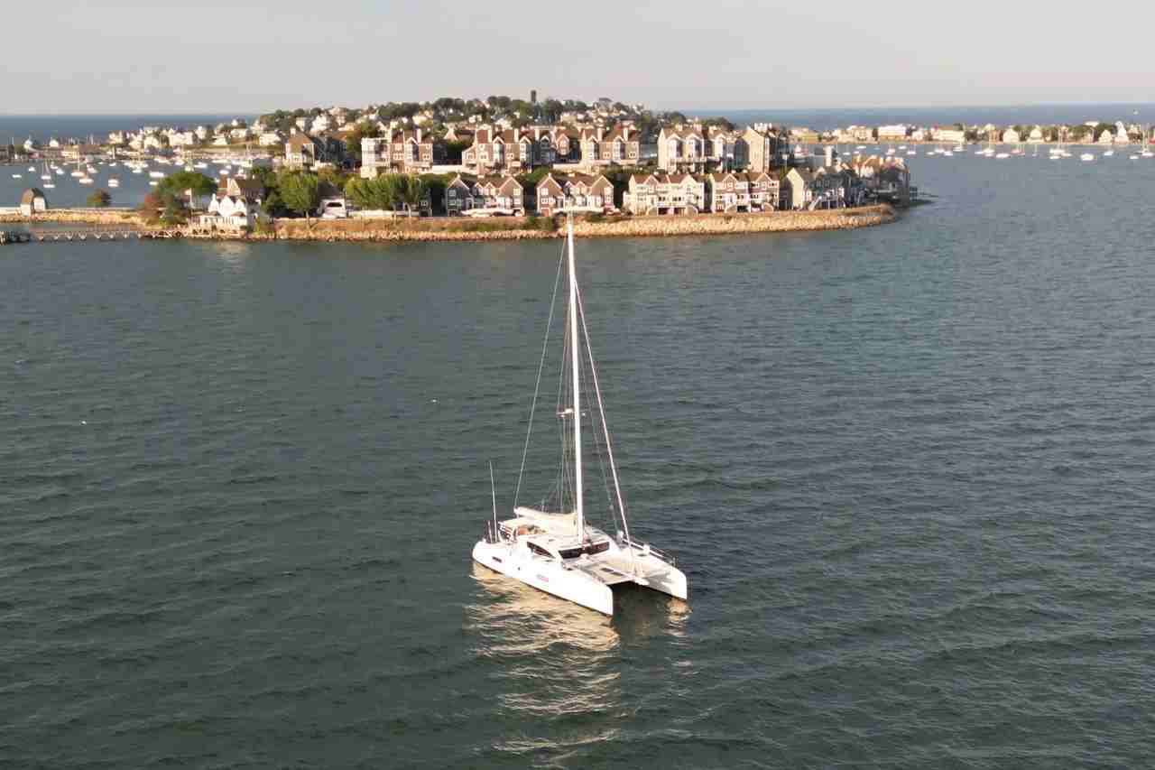 6 Marina Dr - Photo 3 of 24