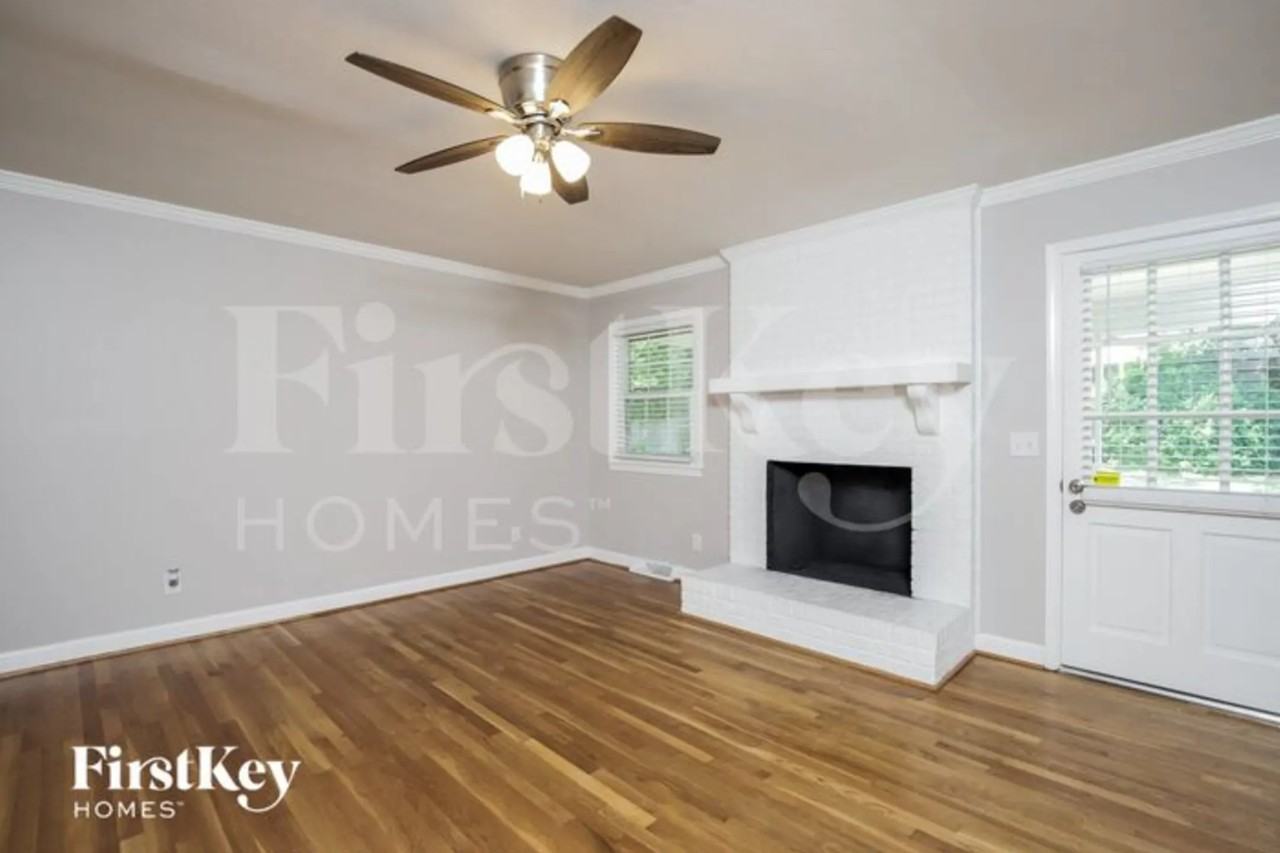 2822 Rutherford Dr - Photo 3 of 15