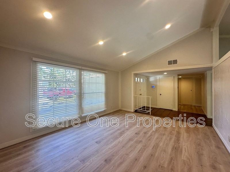 29476 Trailway Ln - Photo 6 of 26