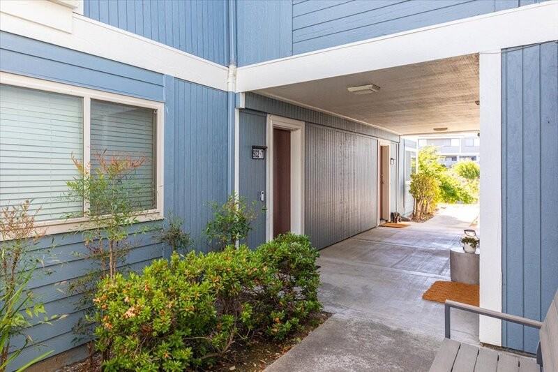 902 Bacchus #2 - Photo 2 of 11