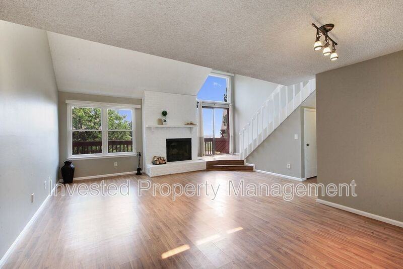 6453 S Havana St #B - Photo 2 of 21