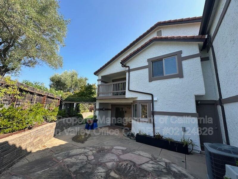 117 Calle Nivel - Photo 2 of 21