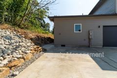 1815 N R Cir #B - Photo 1 of 1
