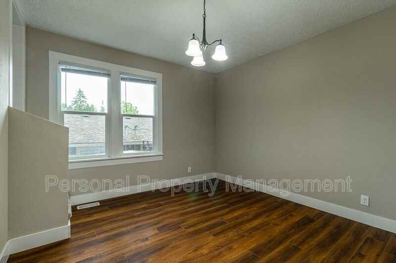3409 N St - Photo 6 of 20