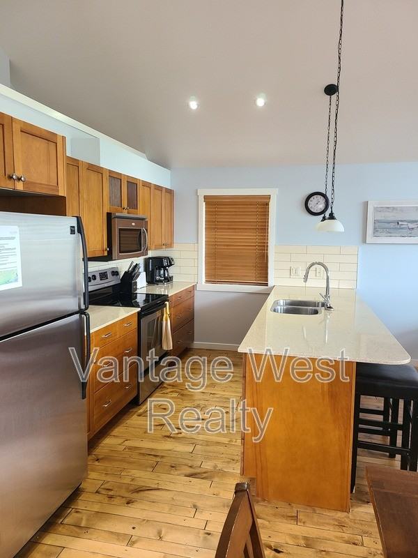 6821 Madrid Way - Photo 2 of 15