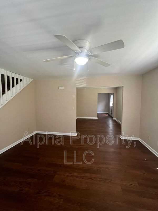 213B Taylor Rd - Photo 7 of 13