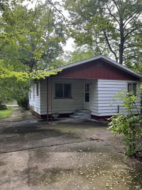 2907 Wood St - Photo 2 of 25