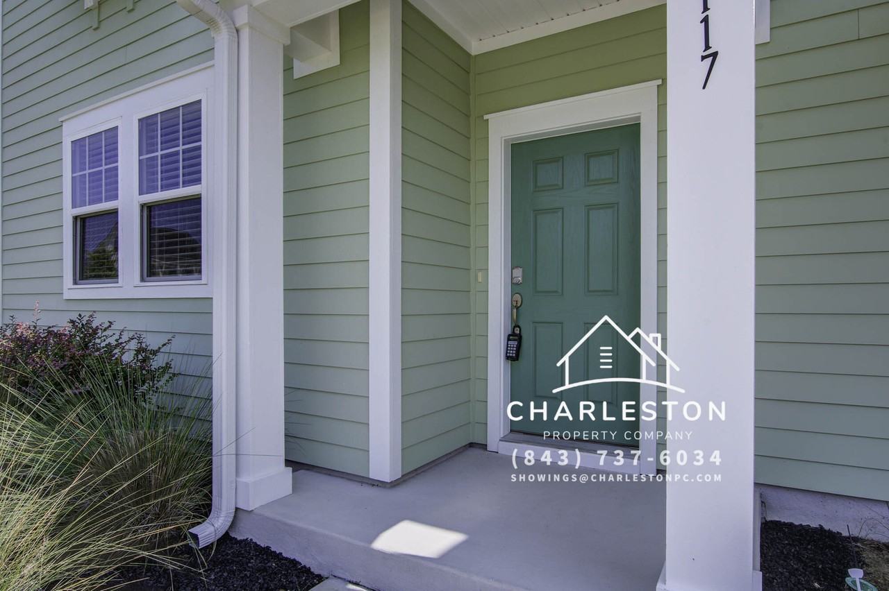 117 Archdale St - Photo 3 of 26
