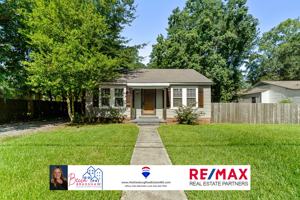 featured image of 313 S 11th Ave