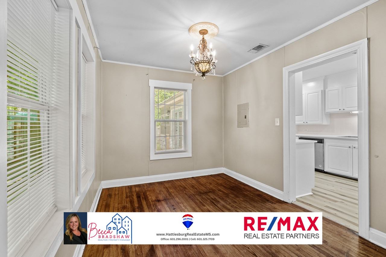 313 S 11th Ave - Photo 4 of 15